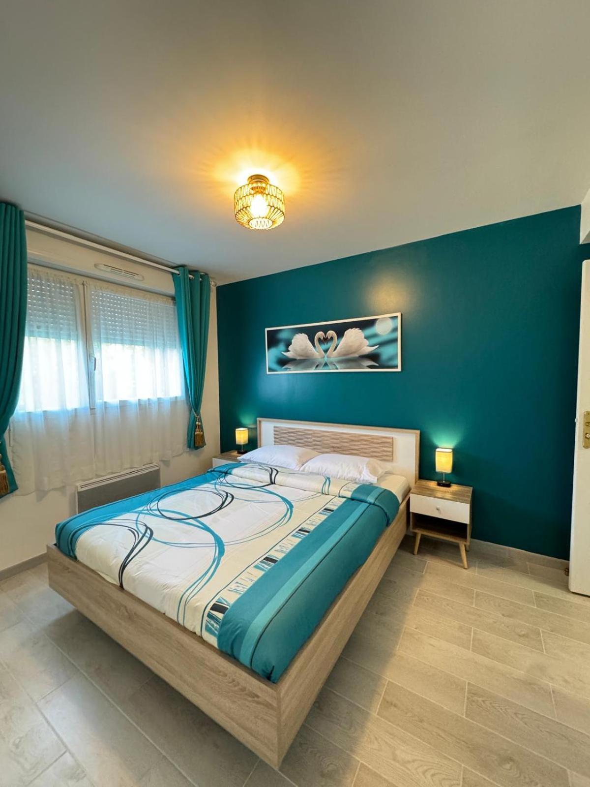 Appartement Magnolia 40M2, Parking Et Wifi Gratuit Montevrain Luaran gambar